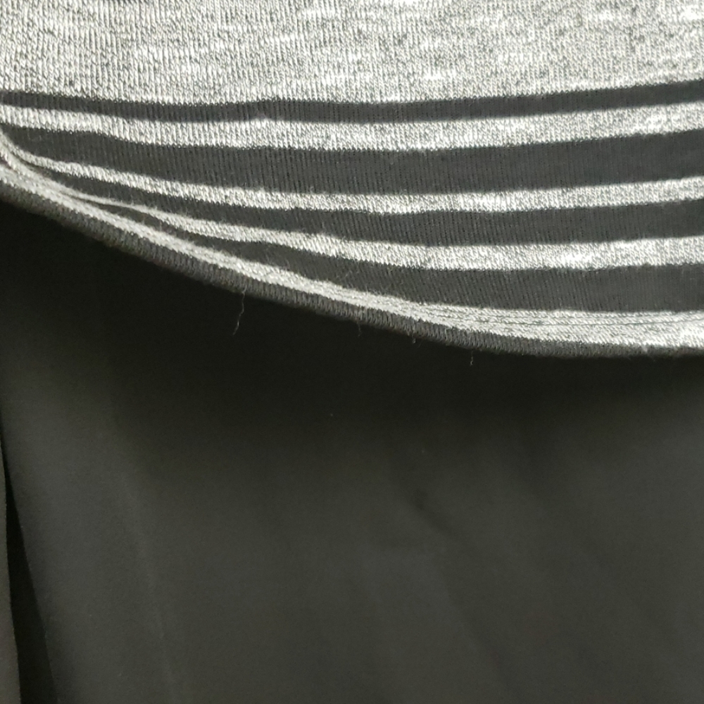 Sweater/blouse - Picture 2 of 4